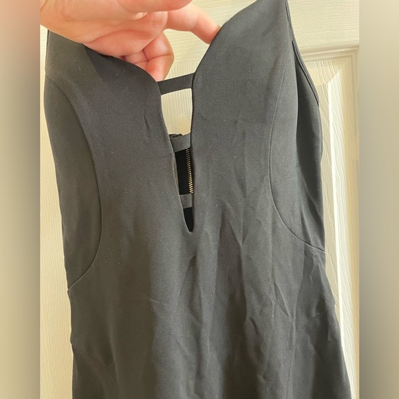 Elegant Black Spaghetti Strap Dress - Picture 2 of 5